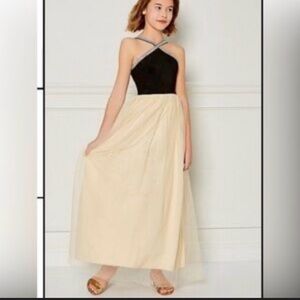 Chic Kids Formal Dress with Black Bodice and Cream Skirt